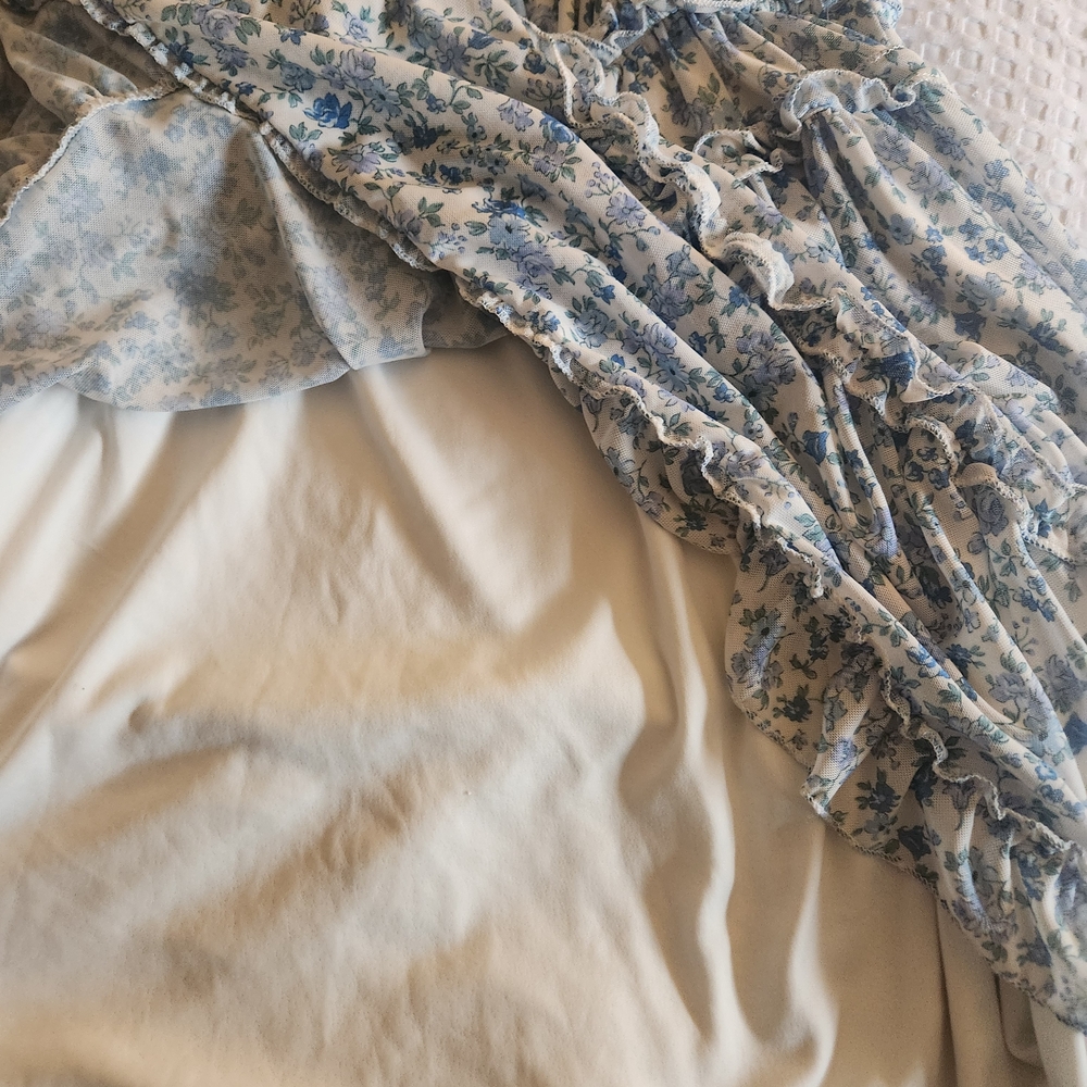 Floral Blue and White Women's Dress - Picture 4 of 4